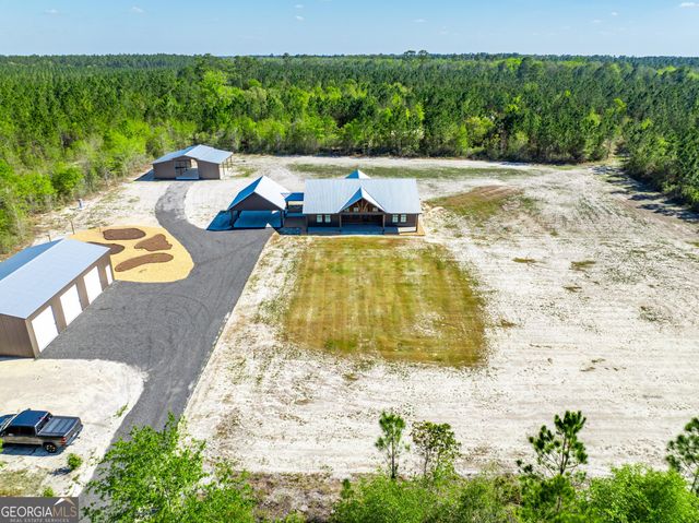 4701 Riggins Road, Blackshear, GA 31516