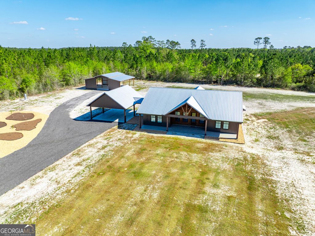 4701 Riggins Road, Blackshear, GA 31516