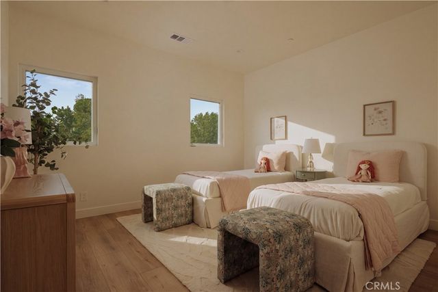 8204 Oso, Winnetka, CA 91306