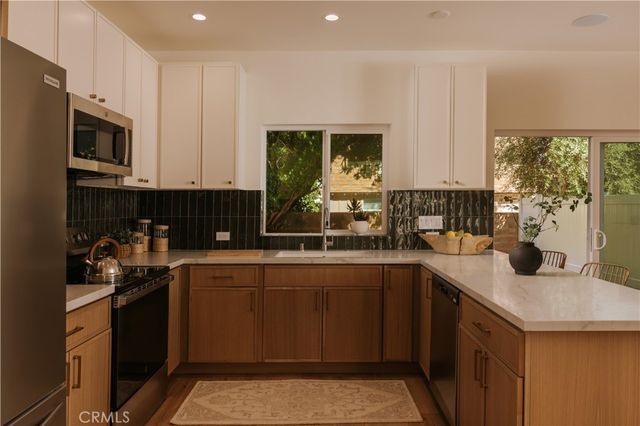 8204 Oso, Winnetka, CA 91306