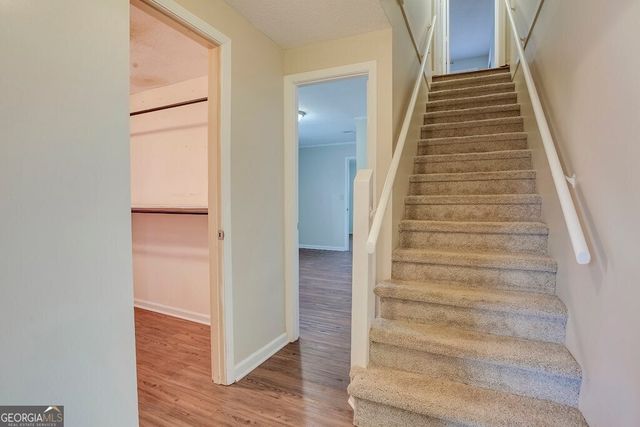 1460 Hillcrest Drive, Sugar Hill, GA 30518