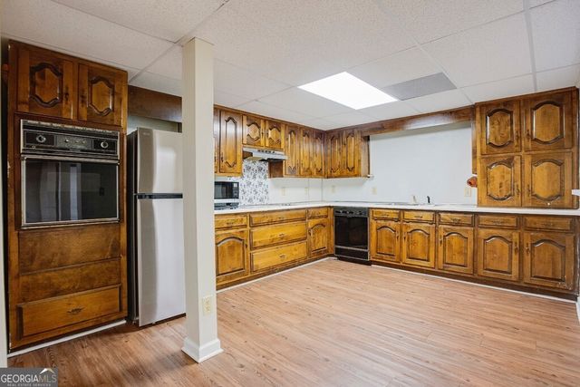 1460 Hillcrest Drive, Sugar Hill, GA 30518