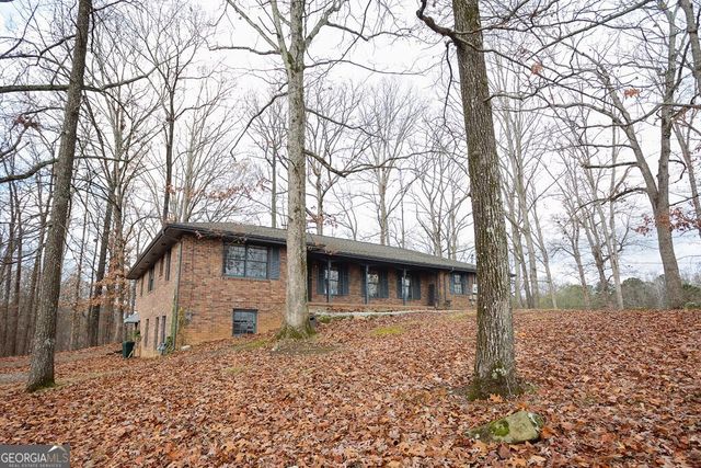 1460 Hillcrest Drive, Sugar Hill, GA 30518