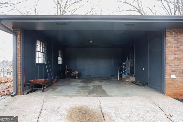 1460 Hillcrest Drive, Sugar Hill, GA 30518