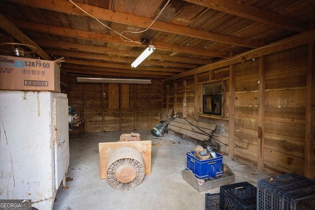 1460 Hillcrest Drive, Sugar Hill, GA 30518