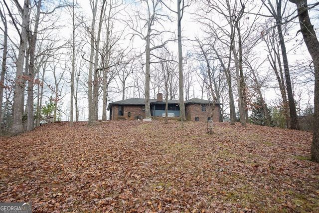 1460 Hillcrest Drive, Sugar Hill, GA 30518