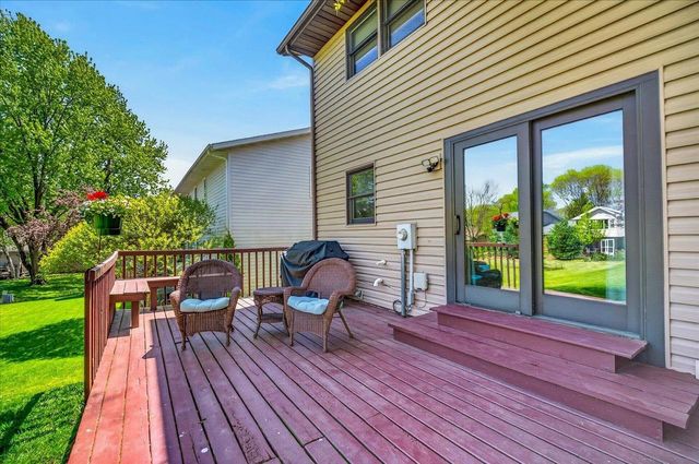 10 Flagstaff Court, Madison, WI 53719