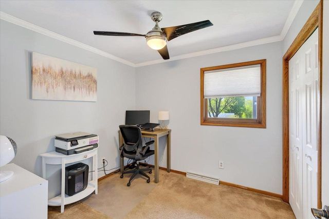 10 Flagstaff Court, Madison, WI 53719