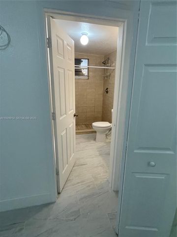 4455 NW 169th Ter 1, Miami Gardens, FL 33055