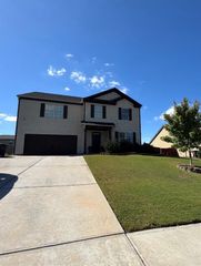 8490 Glenview Street, Douglasville, GA 30134