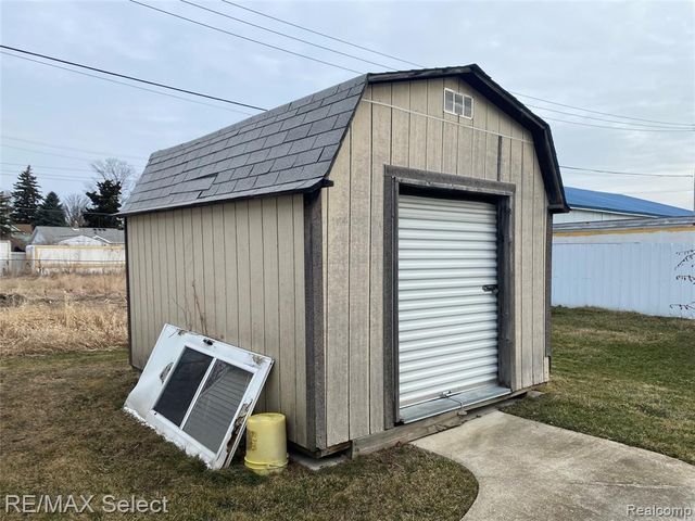 51 Runnels Street, Port Huron, MI 48060