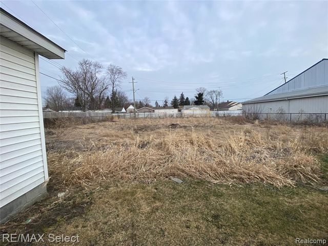 51 Runnels Street, Port Huron, MI 48060