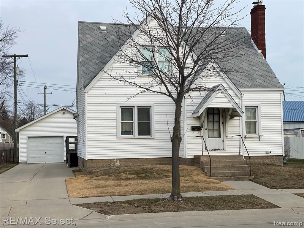 51 Runnels Street, Port Huron, MI 48060