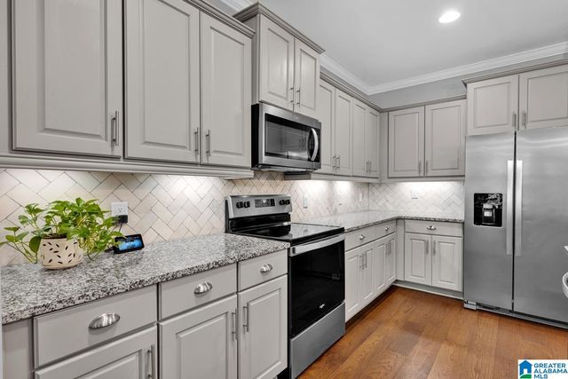 3812 COTSWOLD DRIVE N, Birmingham, AL 35242