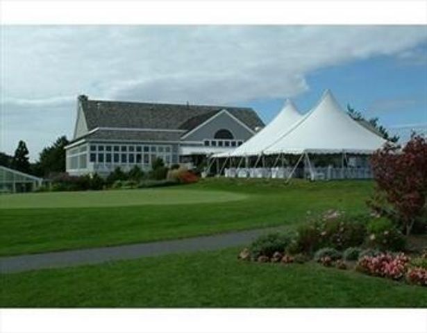110 Westcliff Drive UNIT 110, Plymouth, MA 02360