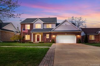 34422 Cowan Road, Westland, MI 48185