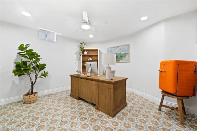 205 4th street, Seal Beach, CA 90740