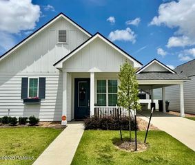 103 Fleet Way, Broussard, LA 70518