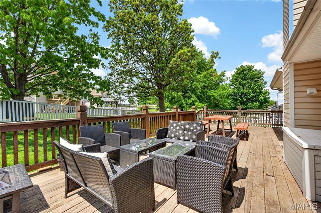 2705 Providence Ridge Drive, Wentzville, MO 63385