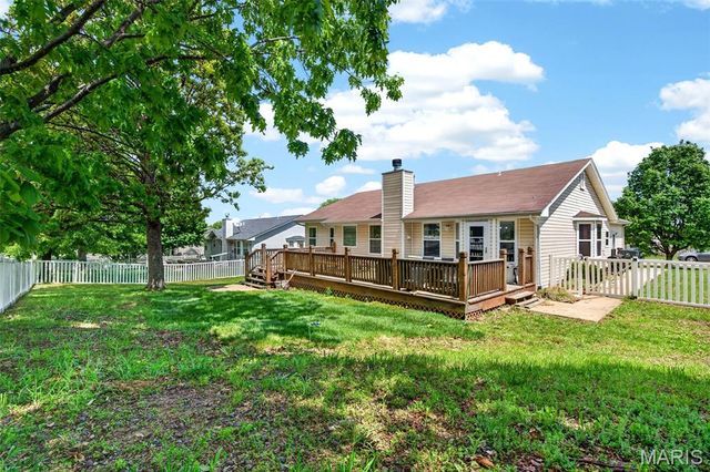 2705 Providence Ridge Drive, Wentzville, MO 63385