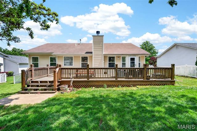 2705 Providence Ridge Drive, Wentzville, MO 63385