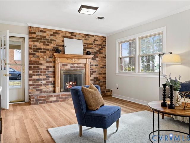 9172 Robin Ridge Dr, Mechanicsville, VA 23116