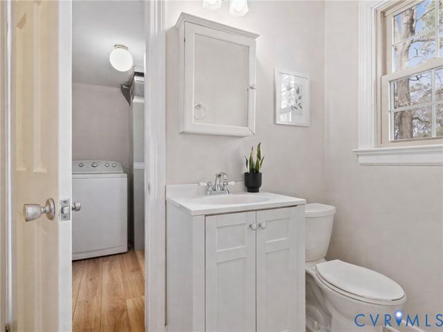 9172 Robin Ridge Dr, Mechanicsville, VA 23116