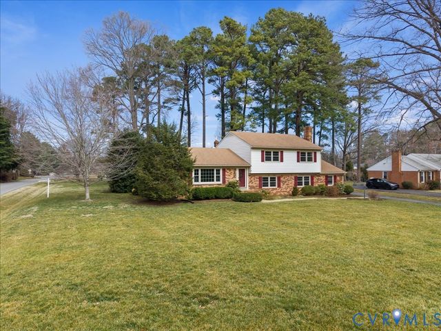 9172 Robin Ridge Dr, Mechanicsville, VA 23116