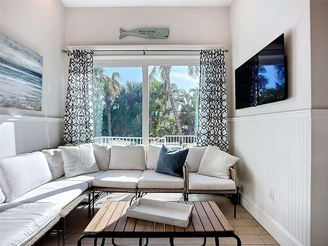 313 58TH STREET B, Holmes Beach, FL 34217