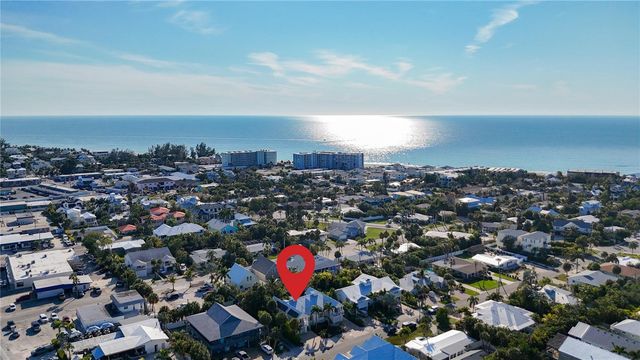 313 58TH STREET B, Holmes Beach, FL 34217