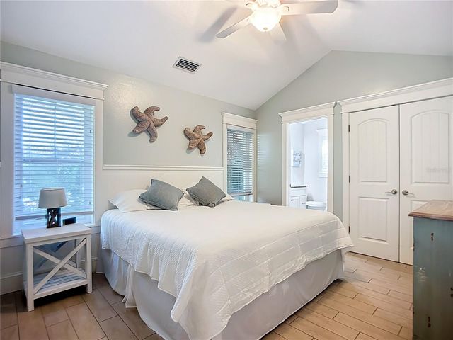 313 58TH STREET B, Holmes Beach, FL 34217