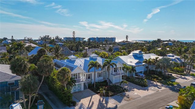 313 58TH STREET B, Holmes Beach, FL 34217