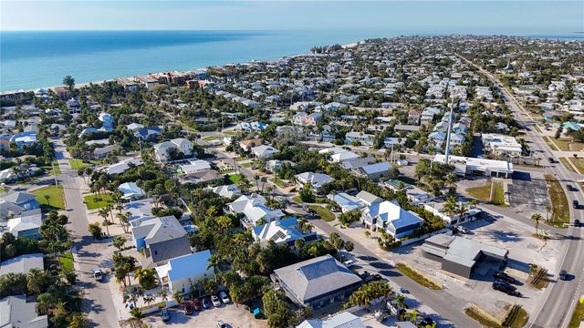 313 58TH STREET B, Holmes Beach, FL 34217