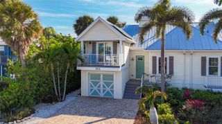 313 58TH STREET B, Holmes Beach, FL 34217