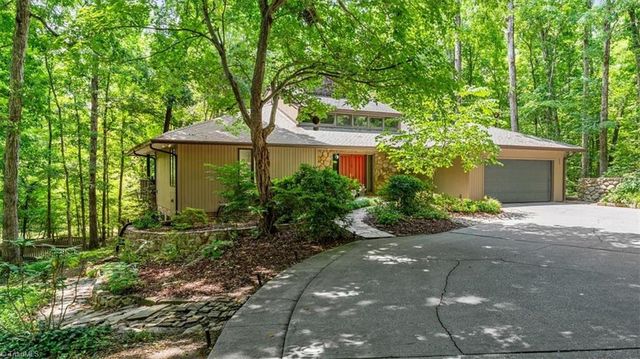 11 Culbreth Avenue, Thomasville, NC 27360