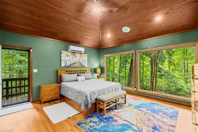 11 Culbreth Avenue, Thomasville, NC 27360