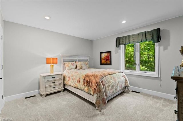 11 Culbreth Avenue, Thomasville, NC 27360
