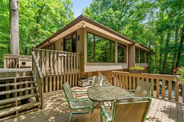 11 Culbreth Avenue, Thomasville, NC 27360
