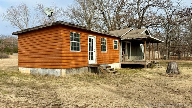 24722 W 49th Street S, Sand Springs, OK 74063