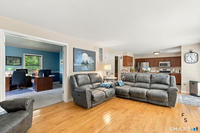 39 Chapman Road, Marlborough, CT 06447