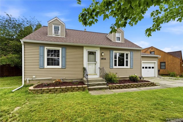 1834 Parker Boulevard, Tonawanda, NY 14150