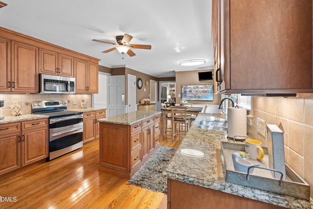 911 Emory Lane, Raleigh, NC 27609