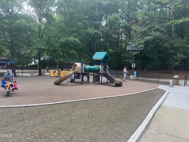 911 Emory Lane, Raleigh, NC 27609