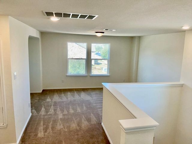 804 Crown Anchor BND, Georgetown, TX 78633