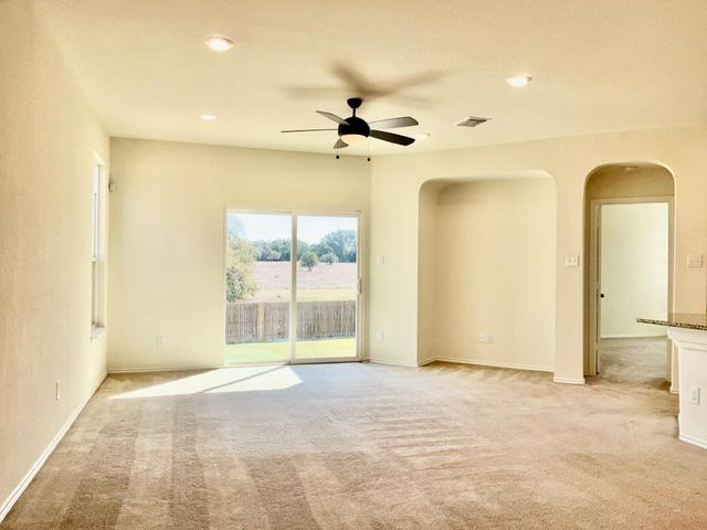 804 Crown Anchor BND, Georgetown, TX 78633