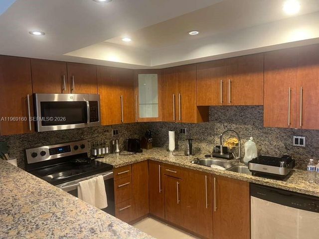 19380 Collins Ave 808, Sunny Isles Beach, FL 33160