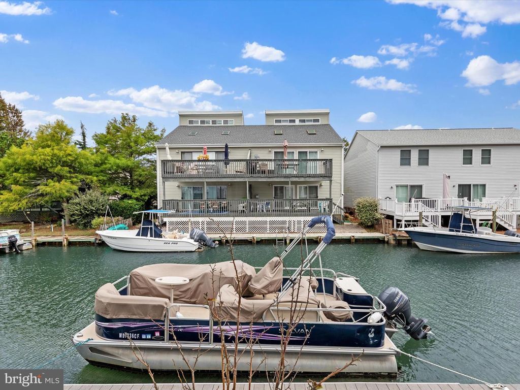 Image 60 of property listing at 212 25TH ST, Ocean City, MD 21842