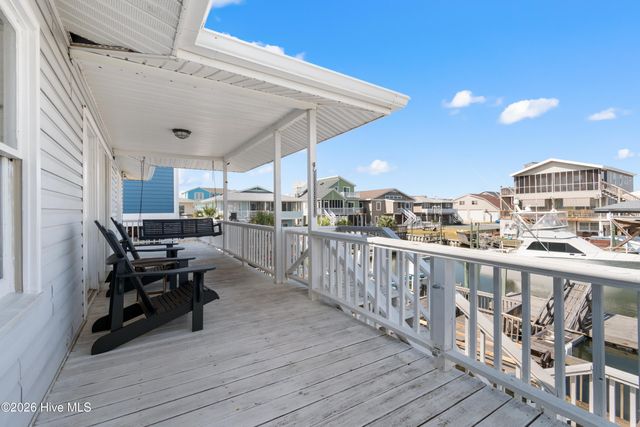 107 Lions Paw Street, Supply, NC 28462