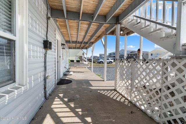 107 Lions Paw Street, Supply, NC 28462