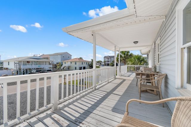 107 Lions Paw Street, Supply, NC 28462